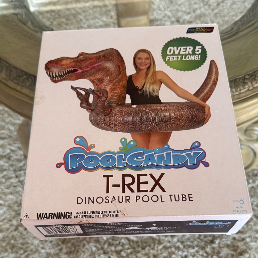 T-Rex Dinosaur Pool Tube Float Pool Candy 5 ft. long Dino New in Box